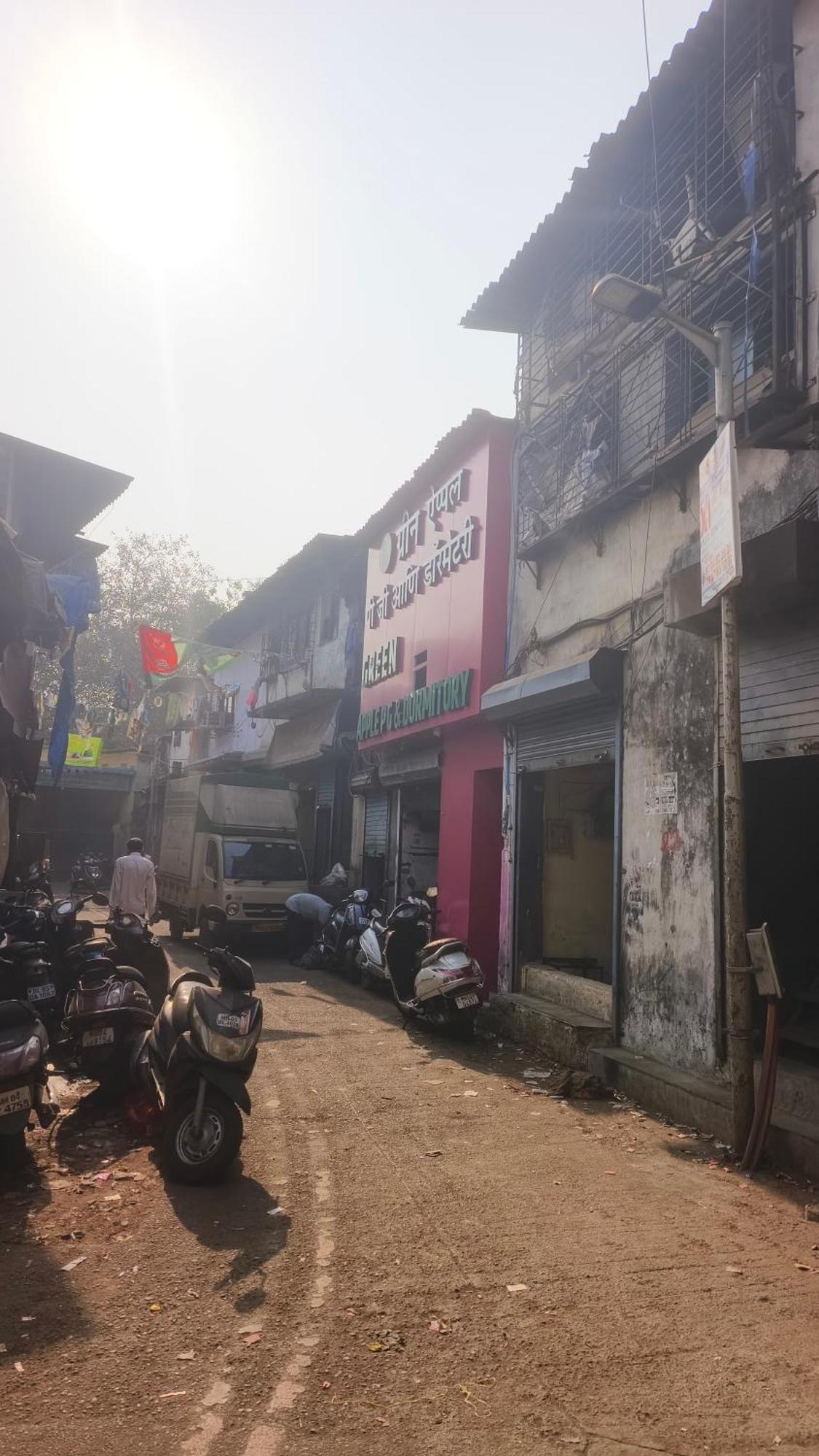 Ahlan Green Apple Dormitory - Mumbai, Mumbai